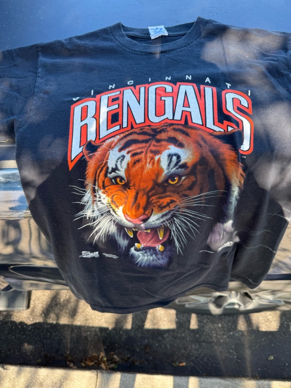 Vintage Salem 1992 Cincinnati Bengals Black Graphic Tee with Tiger Head L